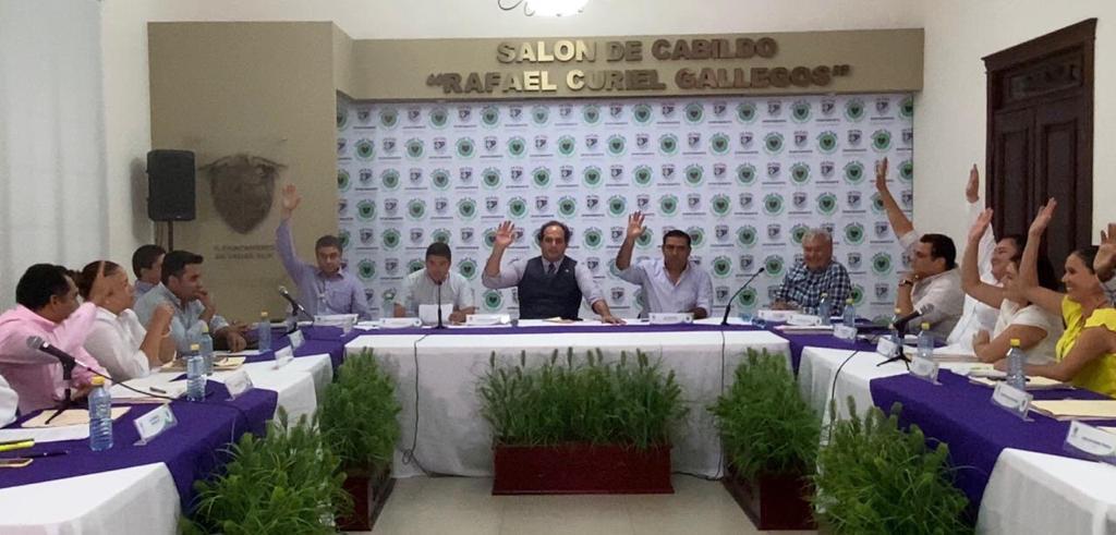 Aprueba Cabildo el programa “Ponte al corriente 2019”