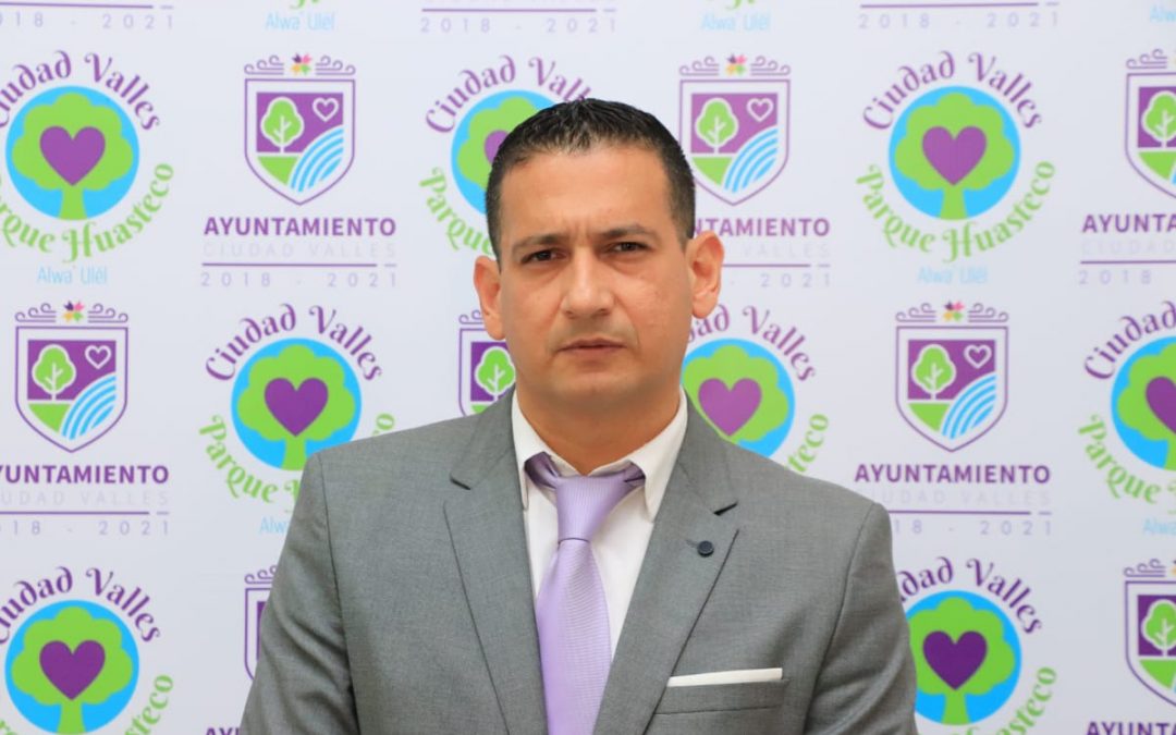 René Oyarvide toma protesta  como nuevo secretario del Ayuntamiento de Ciudad Valles