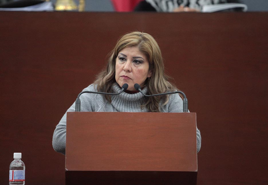 DEBEN ABASTECERSE URGENTEMENTE LOS HOSPITALES DEL EQUIPO NECESARIO PARA ATENDER A PACIENTES CON COVID- 19 Y EVITAR CONTAGIAR AL PERSONAL MÉDICO.