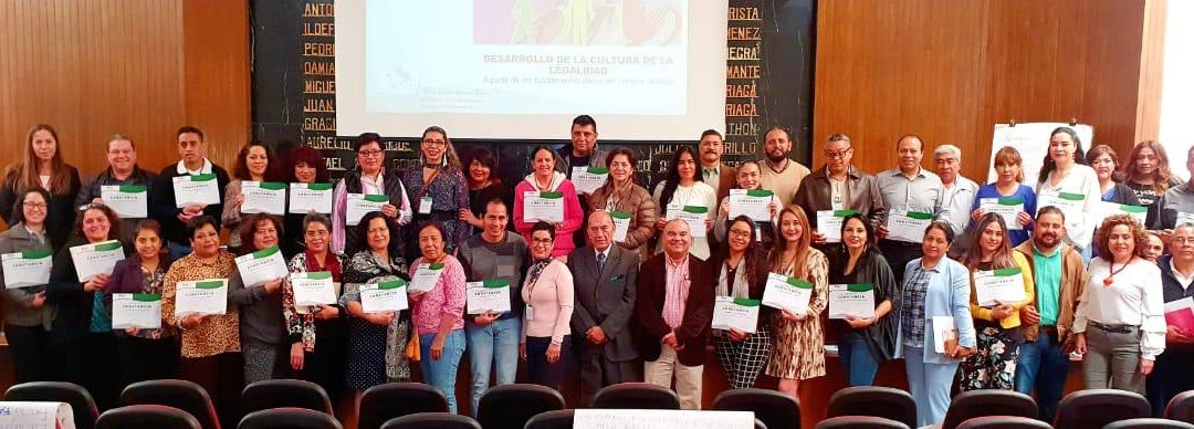 CAPACITARON A 40 SERVIDORAS Y SERVIDORES PÚBLICOS DEL GOBIERNO DEL ESTADO