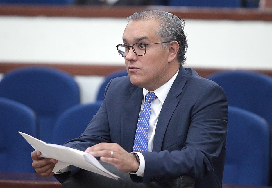 EXHORTAN A LA CFE PARA QUE ESTABLEZCA UN PROGRAMA DE FACILIDADES DE PAGO, EXENCIONES DE COBROS O UNA TARIFA ELÉCTRICA ACORDE A LAS CONDICIONES ECONÓMICAS DE LOS MUNICIPIOS.