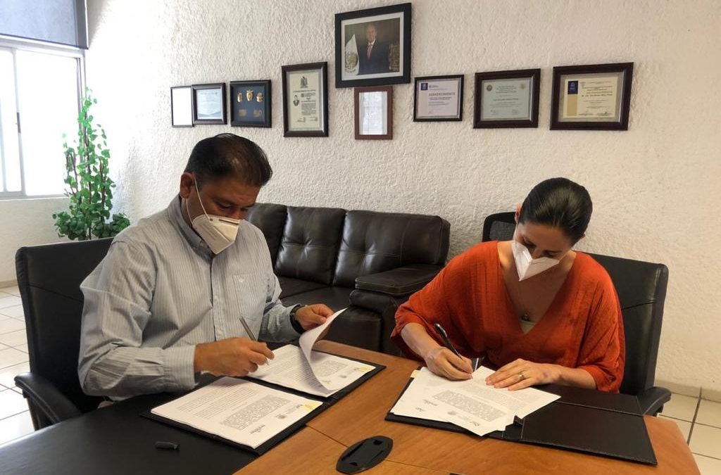 CEFIM E IPESAD OFRECEN FONDO DE BECAS POR 21 MDP.