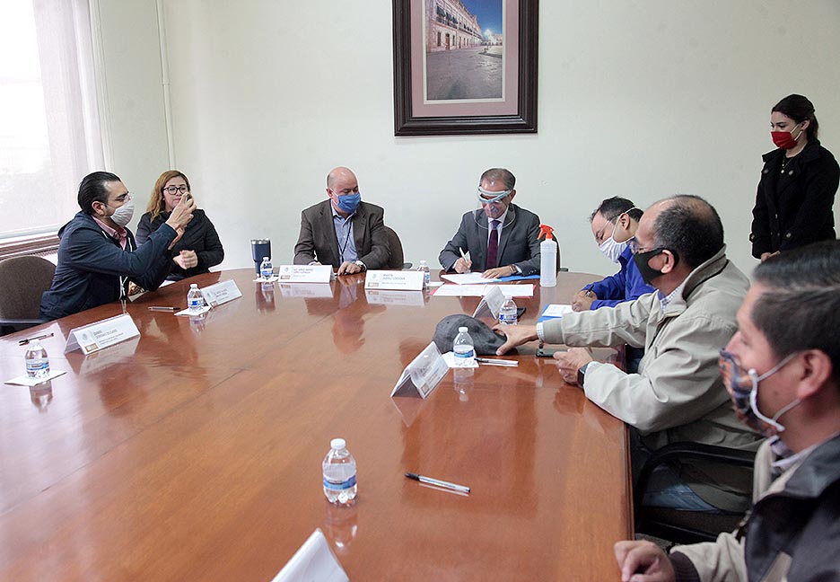 CONGRESO DEL ESTADO FIRMA CON LA CEDH Y ASOCIACIONES CIVILES LA INICIATIVA QUE INSTA EXPEDIR LA LEY DE CONSULTA PARA LAS PERSONAS CON DISCAPACIDAD PARA EL ESTADO Y MUNICIPIOS DE SAN LUIS POTOSÍ.