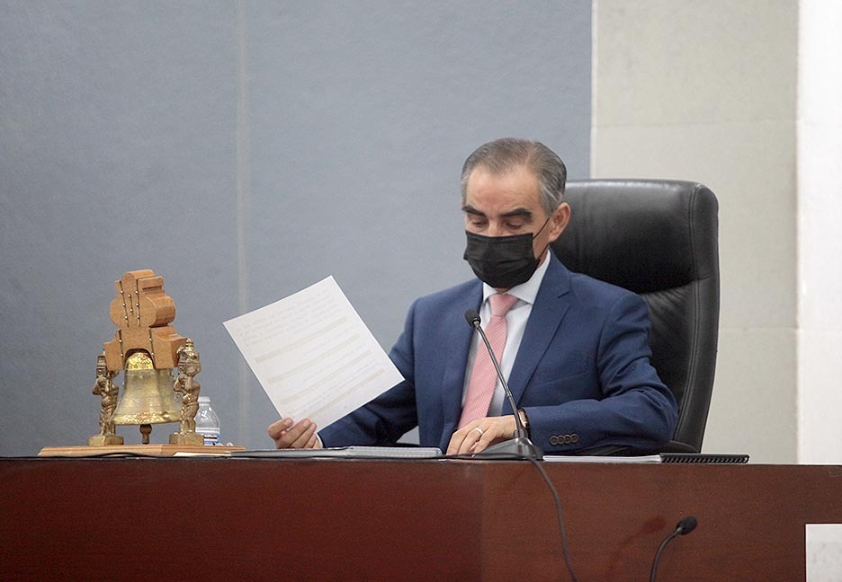PIDE DIPUTADO MARTIN JUAREZ DARLE SU JUSTA DIMENSIÓN A LA SALIDA DE 10 GOBERNADORES DE LA CONAGO.