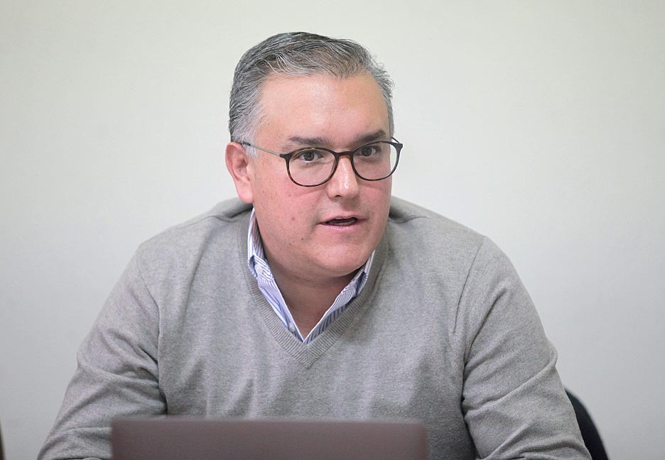 SLP RECIBIRÁ CINCO MIL MILLONES DE PESOS MENOS EN 2021 DEL PRESUPUESTO FEDERAL Y SE ESPERA UN AÑO MUY COMPLICADO QUE PONE EN RIESGO DIVERSAS OBRA Y ACCIONES, SEÑALA EL DIPUTADO MAURICIO RAMIREZ KONISHI.