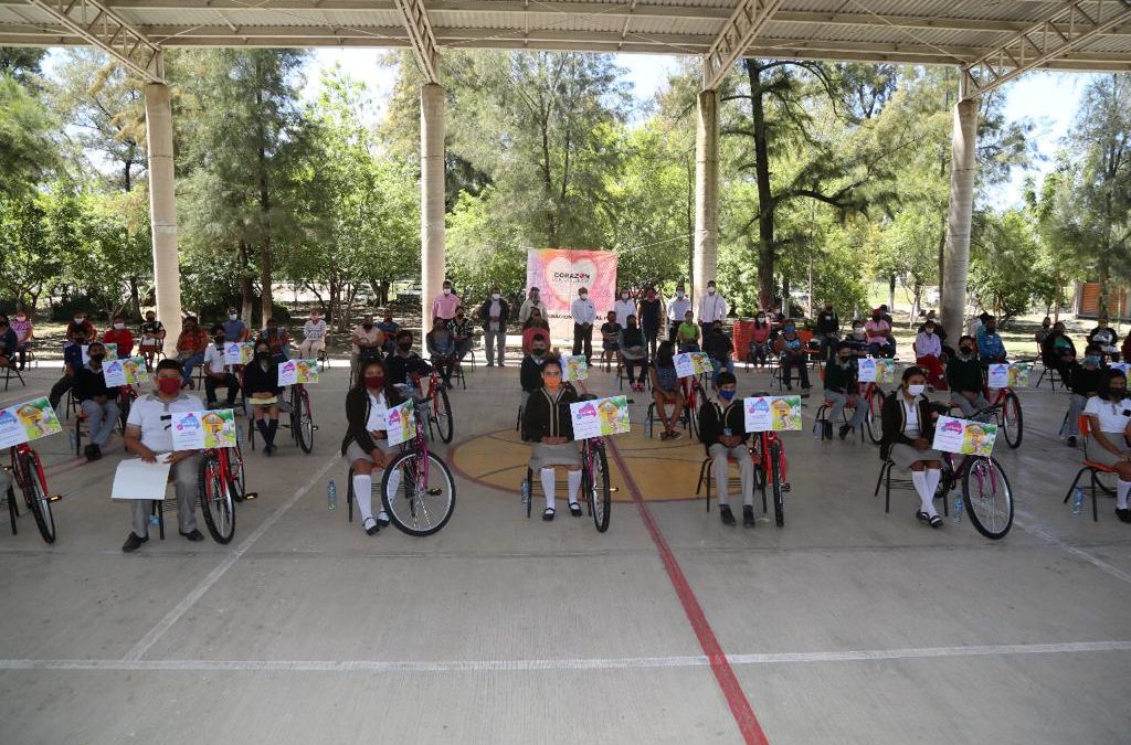 UNA BICI CON RUMBO, BENEFICIA A MILES DE ESTUDIANTES: DIF ESTATAL.