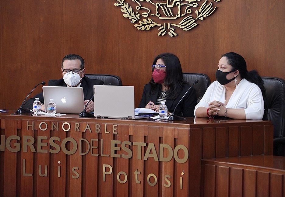 SE APRUEBA DICTAMEN PARA ESTABLECER COMO SANCIÓN ADMINISTRATIVA GRAVE DEL SERVIDOR PÚBLICO, EL RETRASAR DELIBERADAMENTE Y SIN JUSTIFICACIÓN EL CUMPLIMIENTO DE LAUDOS LABORALES.