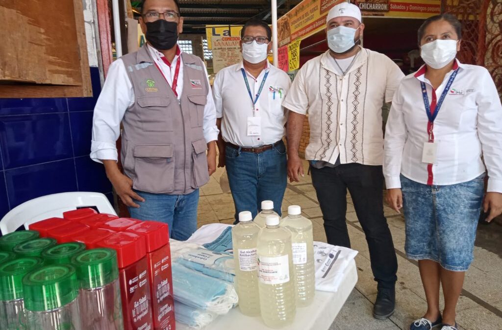 COEPRIS instala módulo de orientación y atención en la zona de mercados