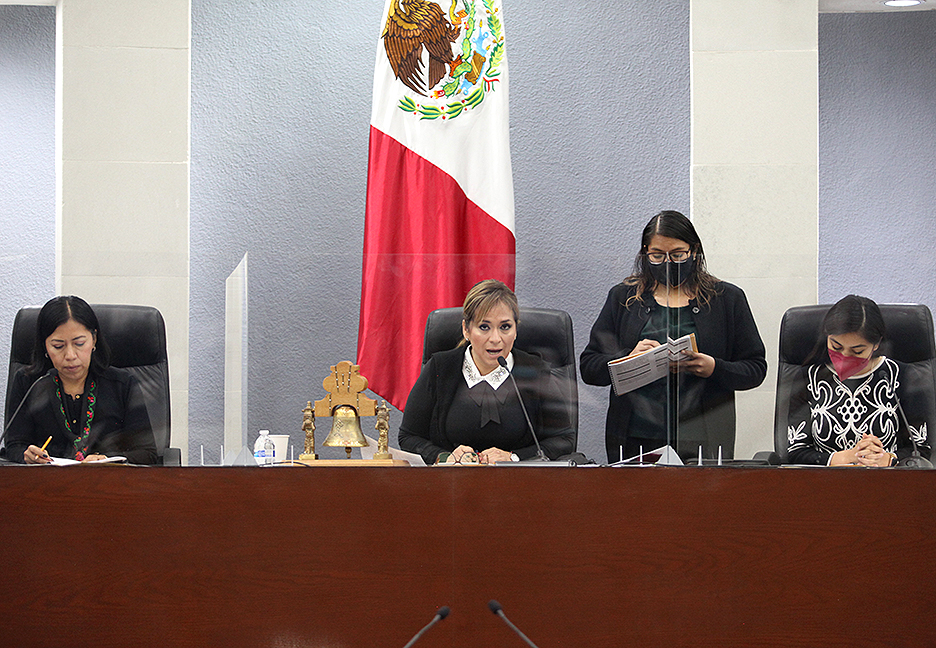 SE APROBÓ EL DICTAMEN PARA DECLARAR RECINTO OFICIAL PROVISIONAL DEL HONORABLE CONGRESO DEL ESTADO A LA PLAZA DE LOS FUNDADORES, PARA LA SESIÓN SOLEMNE