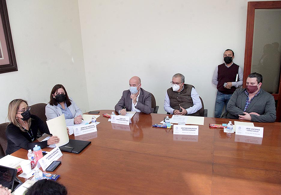 APRUEBA POR UNANIMIDAD LA COMISIÓN DE DESARROLLO TERRITORIAL SUSTENTABLE LA ENAJENACIÓN DE VEHÍCULOS AL SMDIF DE CIUDAD VALLES