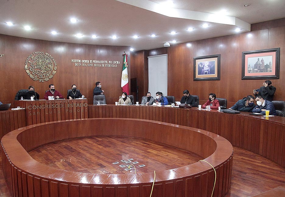 EN COMISIONES APRUEBAN EL DICTAMEN QUE EXPIDE LA LEY DE JUNTAS DE PARTICIPACIÓN CIUDADANA DEL ESTADO