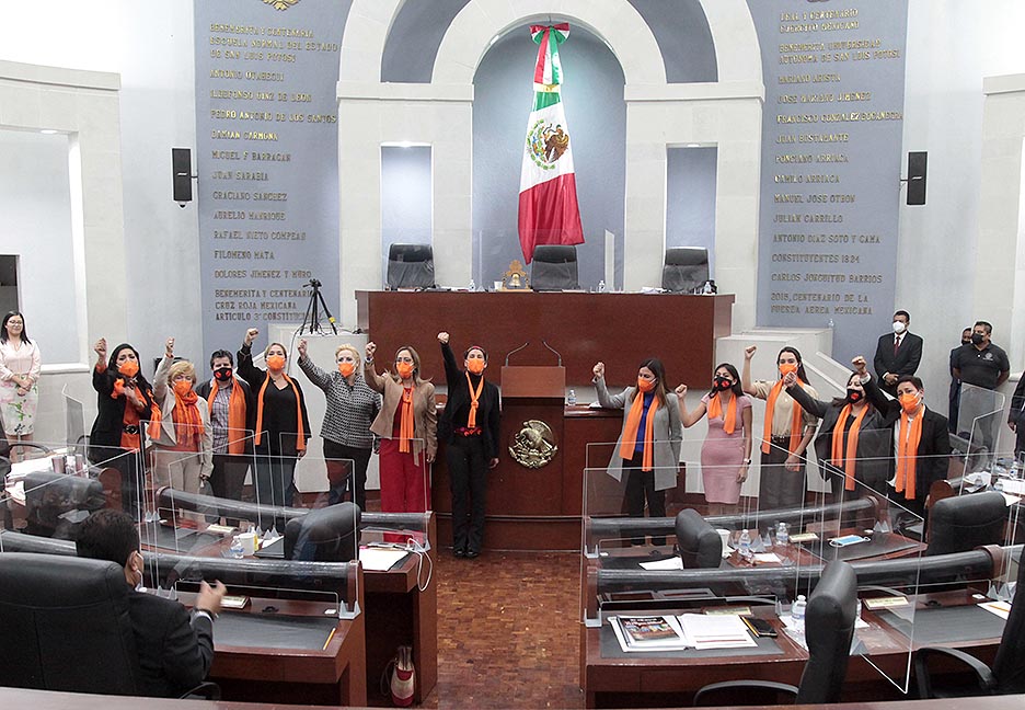 LEGISLADORAS EXIGEN QUE SE FRENE Y CASTIGUE LA VIOLENCIA CONTRA LAS MUJERES