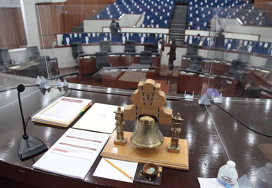 FIRMA EL CONGRESO DEL ESTADO CONVENIO CON CEEPAC Y TEE PARA EMITIR CONVOCATORIA DEFINITIVA PARA LA REFORMA POLÍTICO ELECTORAL
