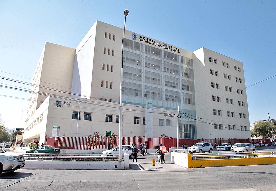 INTEGRANTES DE LA COMISIÓN DE SALUD REALIZAN RECORRIDO POR EL HOSPITAL CENTRAL “DR IGNACIO MORONES”