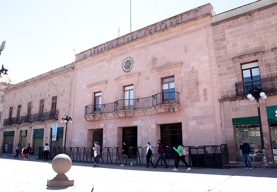 LA COMISIÓN DE VIGILANCIA ENTREGÓ A LA ASE, LAS 114 CUENTAS PÚBLICAS DEL EJERCICIO FISCAL 2021, QUE PRESENTARON LOS ENTES AUDITABLES EN EL PLAZO LEGAL