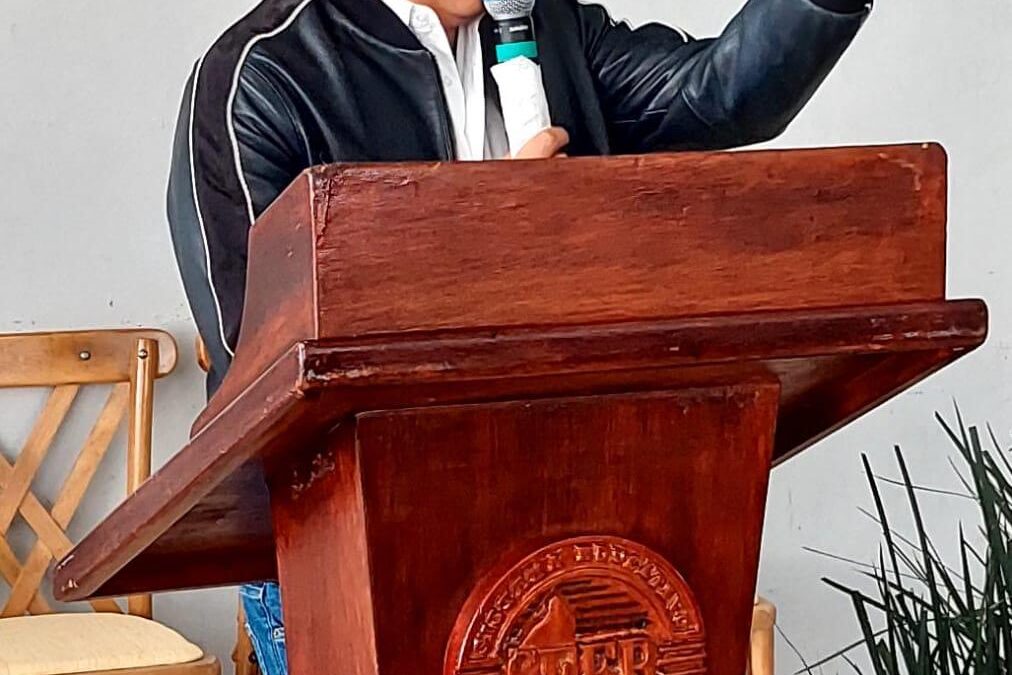 RECONOCE RICARDO GALLARDO A PERSONAL ADMINISTRATIVO Y DE SERVICIOS DEL SEER