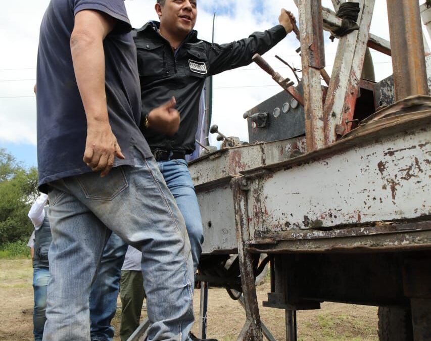 CON EXCAVACIÓN DE POZO, GARANTIZA GOBIERNO DEL CAMBIO AGUA POR 30 AÑOS EN CHARCAS