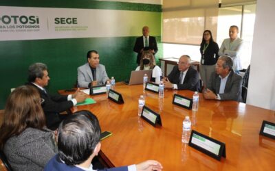 EN PRIMER AÑO DE GESTIÓN SE FIRMAN MÁS DE 11 MIL TÍTULOS PROFESIONALES: SEGE