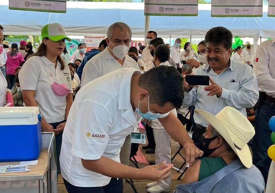 GOBIERNO DEL CAMBIO AVANZA 15% EN APLICACIÓN DE VACUNA CONTRA LA INFLUENZA EN SSA