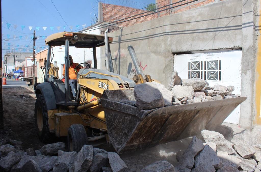 RESCATE DE LOS BARRIOS DE TLAXCALA Y SANTIAGO AVANZA A FAVOR DE LAS FAMILIAS