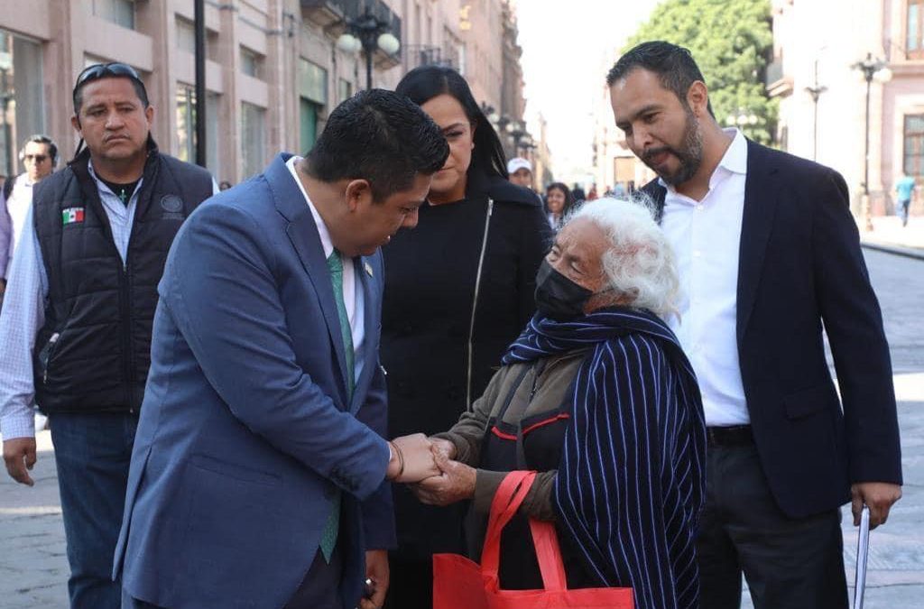 EN ARRANQUE DEL AÑO DESTACA APROBACIÓN CIUDADANA DE RICARDO GALLARDO CARDONA