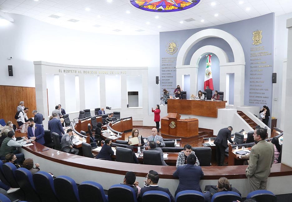 EXHORTAN A LOS 58 MUNICIPIOS PARA QUE IMPLEMENTEN CAMPAÑAS INFORMATIVAS Y DE SENSIBILIZACIÓN SOBRE LA ENDOMETRIOSIS