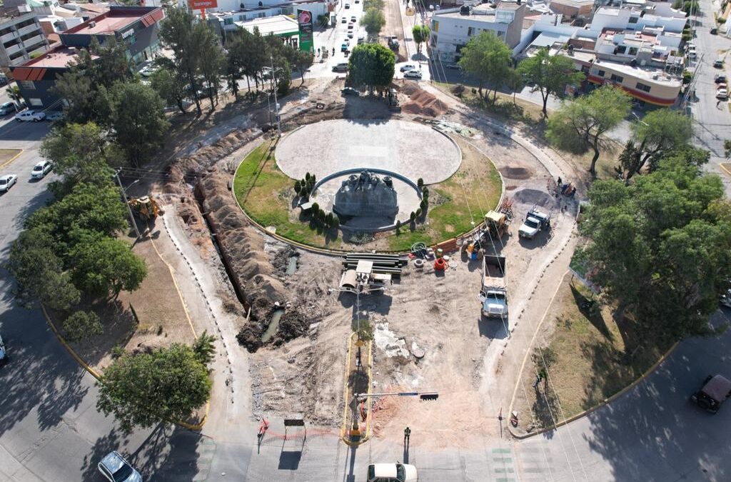 AVANZAN OBRAS DE LA AVENIDA HIMNO NACIONAL PARA DEVOLVERLE SU DINAMISMO.