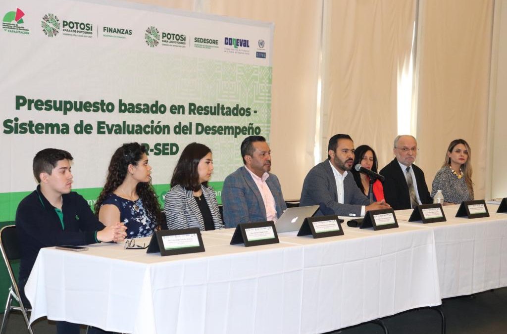 GOBIERNO DEL CAMBIO FORTALECERÁ PROGRAMAS SOCIALES