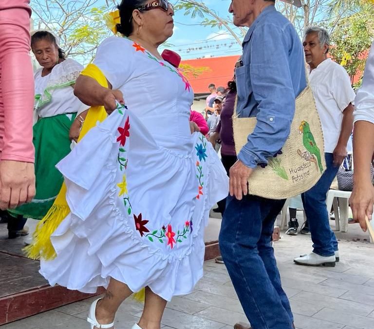 GOBIERNO ESTATAL APOYA A XILITLA EN MARATÓN DE HUAPANGO