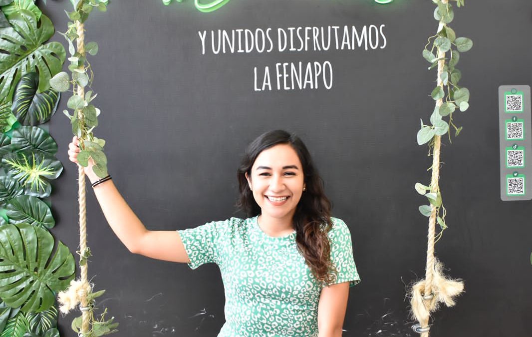 VISITANTES DE LA FENAPO DISFRUTAN DEL STAND DE COMUNICACIÓN SOCIAL