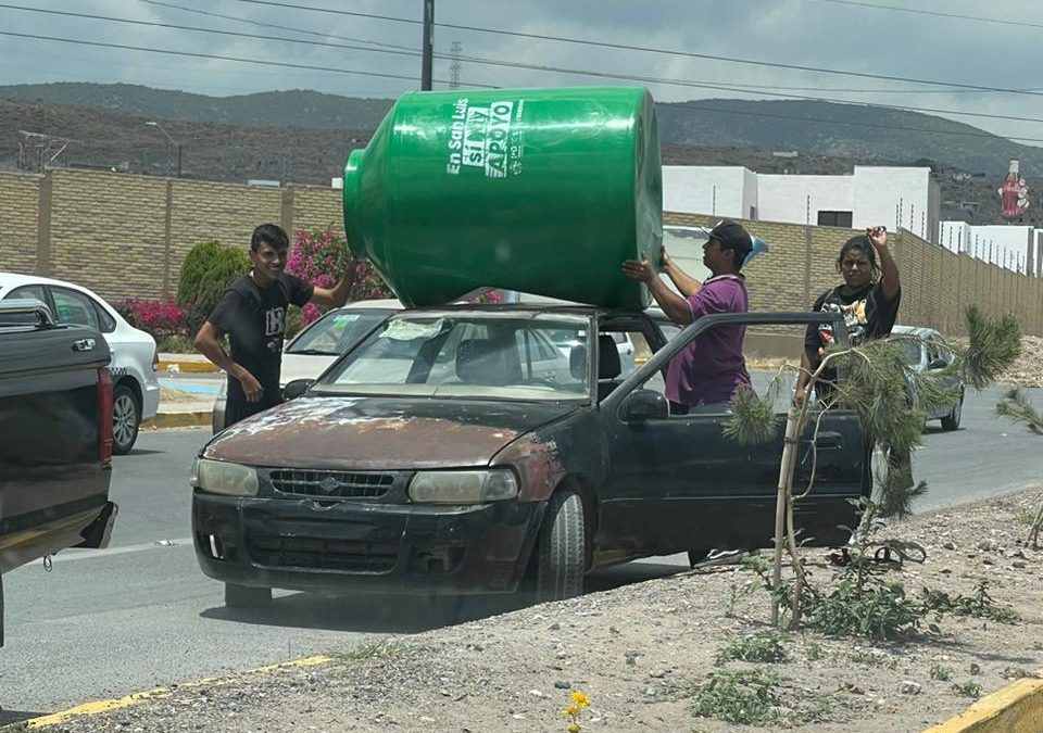 GALLARDO SÍ NOS BRINDA APOYO ANTE CRISIS DEL AGUA: BENEFICIARIAS
