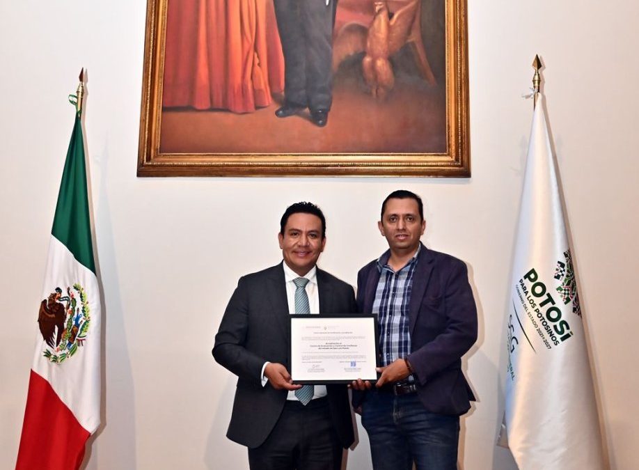 ESTADO CERTIFICA Y ACREDITA AL CENTRO DE EVALUACIÓN Y CONTROL DE CONFIANZA 