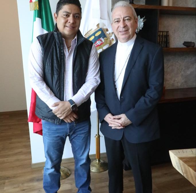 RICARDO GALLARDO Y ARZOBISPO CAVAZOS, FORTALECEN LAZOS DE COOPERACIÓN