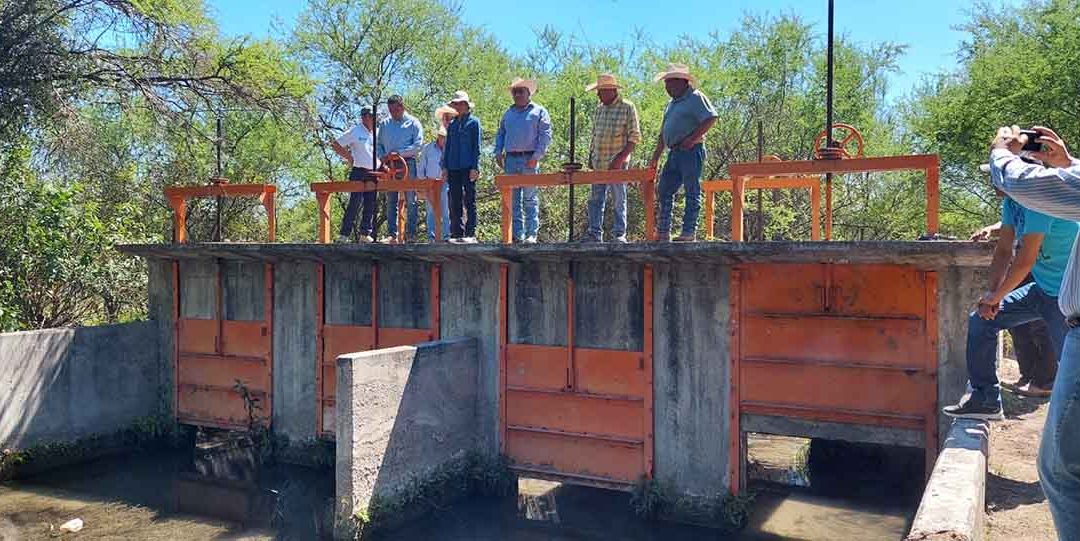 GOBIERNO ESTATAL REAFIRMA SU APOYO A PRODUCTORES DE LA REGIÓN MEDIA