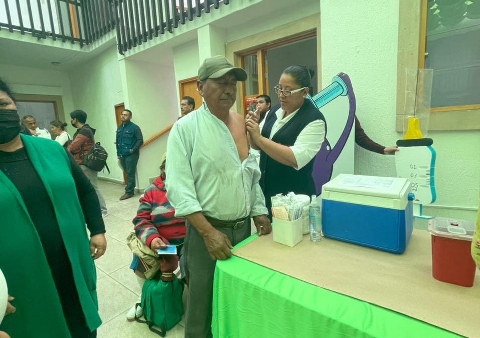 GOBIERNO ESTATAL INICIA VACUNACIÓN CONTRA LA INFLUENZA