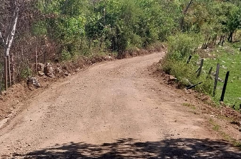 GOBIERNO REALIZA ACCIONES DE CONSERVACIÓN EN CAMINOS DE LA HUASTECA