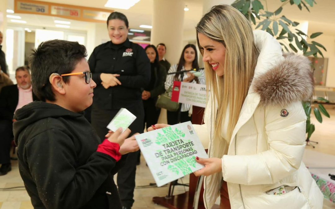 DIF ESTATAL BRINDA APOYO DE TRANSPORTE GRATUITO A PERSONAS CON DISCAPACIDAD