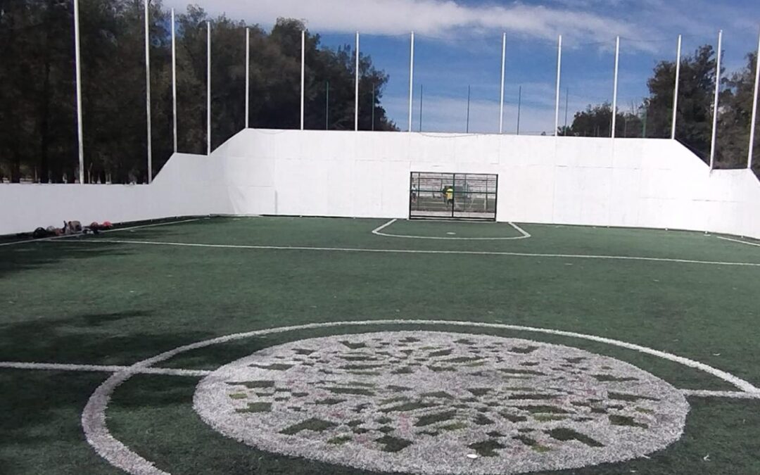 PARQUE TANGAMANGA II RESCATÓ DOS CANCHAS DE FÚTBOL RÁPIDO