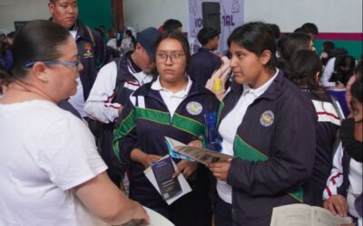 ESTUDIANTES DE VILLA DE REYES RECIBEN PLÁTICA DE ORIENTACIÓN PROFESIONAL