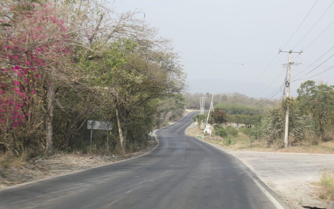 MODERNIZACIÓN DE CARRETERA VALLES–EL NARANJO IMPULSA EL DESARROLLO DE LA HUASTECA