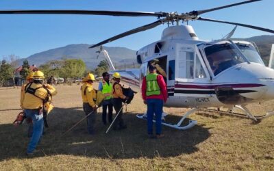 AERONAVE DE GOBIERNO SE SUMA A COMBATE DE INCENDIOS FORESTALES