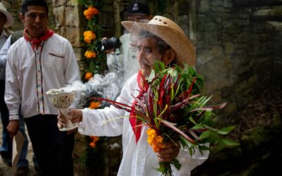 PROMUEVEN COSTUMBRES Y CEREMONIAS DE PUEBLOS ORIGINARIOS EN SEMANA SANTA