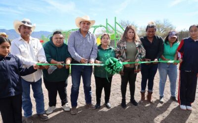 GOBIERNO ESTATAL ENTREGA ÁREA RECREATIVA EN APOYO A FAMILIAS EN GUADALCÁZAR