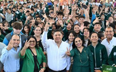 RICARDO GALLARDO MODERNIZA SECUNDARIAS POPULARES