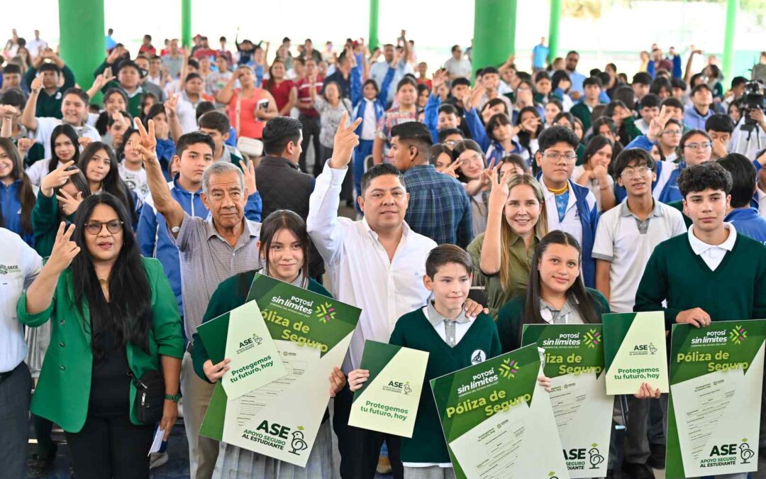SECUNDARIAS FORTALECIDAS CON APOYOS DEL GOBIERNO ESTATAL