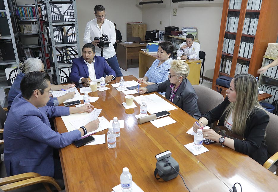 EN COMISIONES APRUEBAN EXHORTAR AL AYUNTAMIENTO DE CIUDAD FERNÁNDEZ PARA QUE GARANTICE LA CONTINUIDAD DEL “CLUB MIGRANTE”
