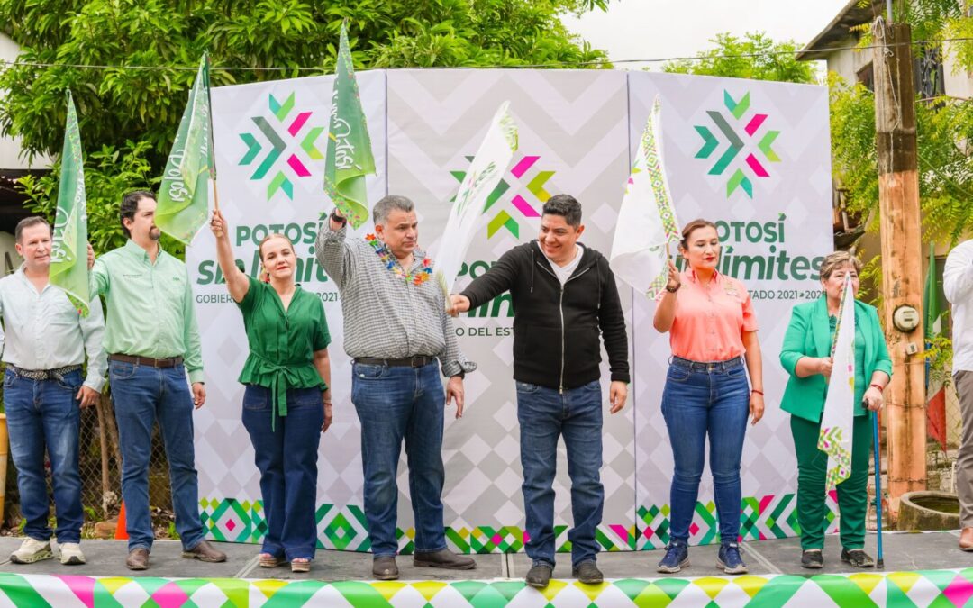 GOBERNADOR RICARDO GALLARDO Y PRESIDENTE DAVID MEDINA ARRANCAN OBRAS DE PAVIMENTACIÓN EN LA CALLE HAITÍ DE LA COLONIA LÁZARO CÁRDENAS