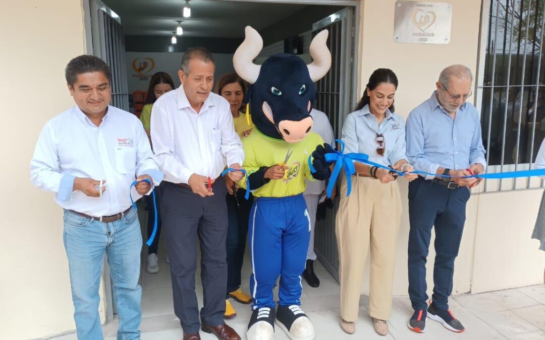 GOBIERNO DE TAMUÍN ENCABEZA ENTREGA DE EQUIPAMIENTO PARA ENFERMERÍA DONADO POR INICIATIVA PRIVADA A LA SECUNDARIA «PONCIANO ARRIAGA»