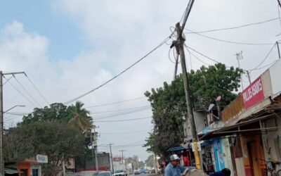 HACEN LIMPIEZA EN LA AVENIDA PEDRO ANTONIO DE LOS SANTOS DEL MUNICIPIO DE TAMUÍN