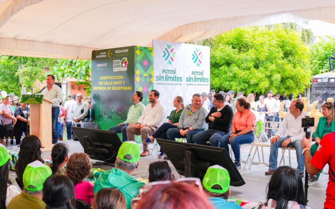 LA TRANSFORMACIÓN SOCIAL LLEGA A CIUDAD VALLES CON ENTREGA DE ESCRITURAS A QUIENES MÁS LO NECESITAN